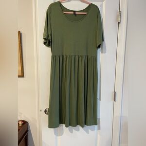 New without tags 3XL rayon spandex dress